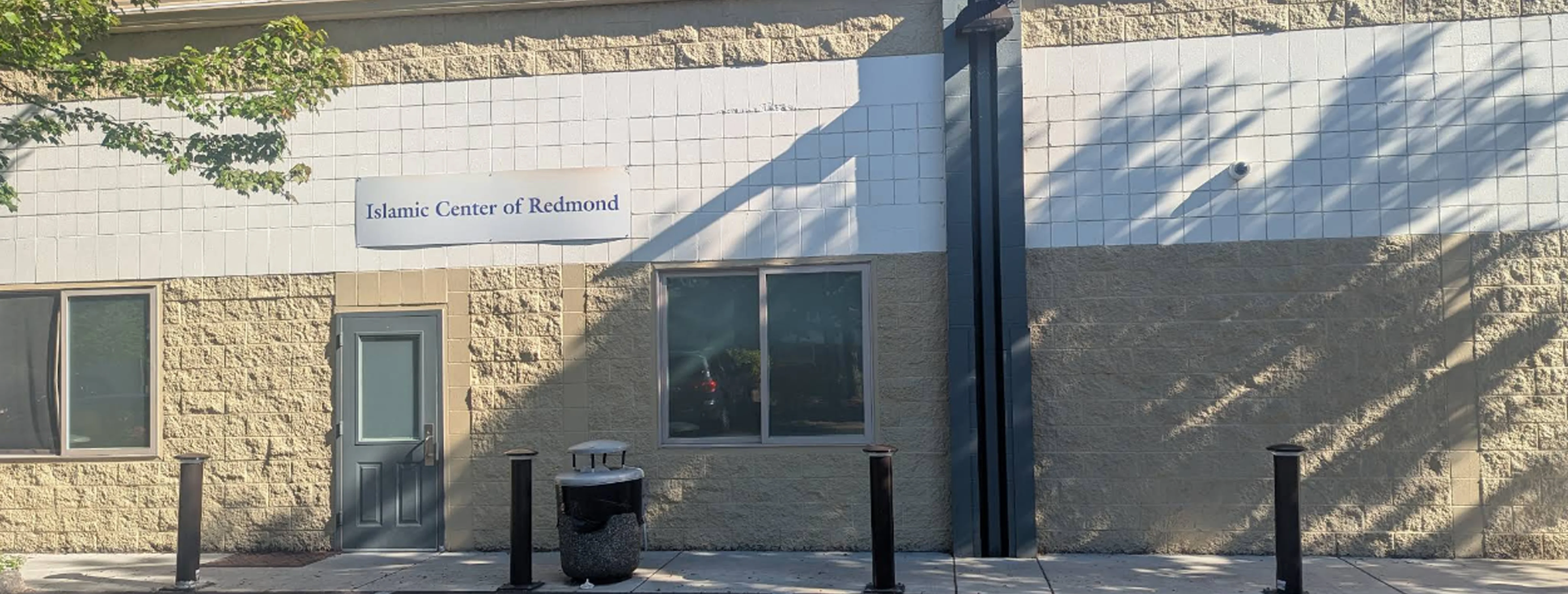 Exterior view of Islamic Center of Redmond Redmond building